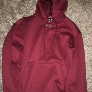 Small Under armor sweatshirt